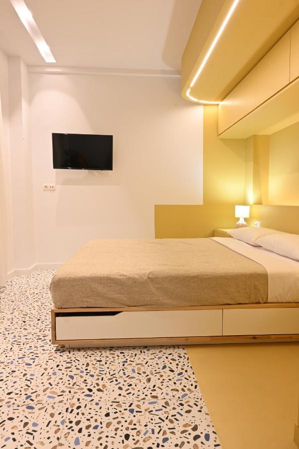Nueva Era @ Athens Heart , Romvis Apartments Buitenkant foto